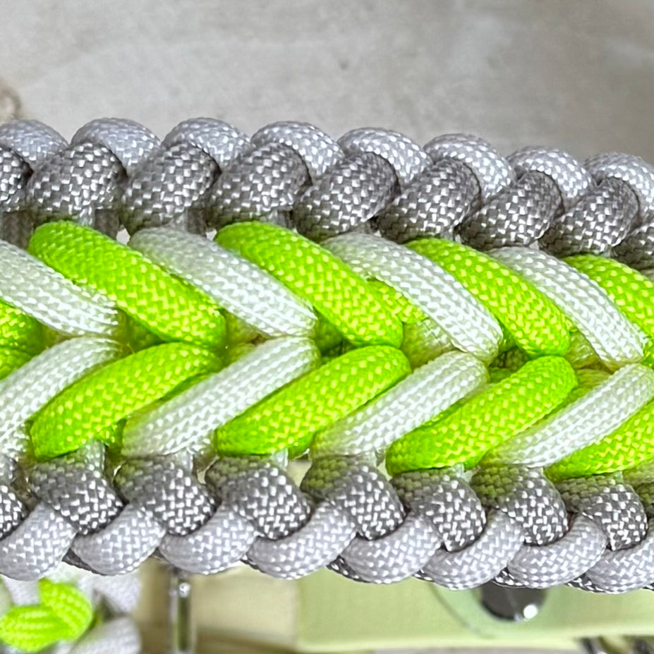 Paracordhalsband Lime