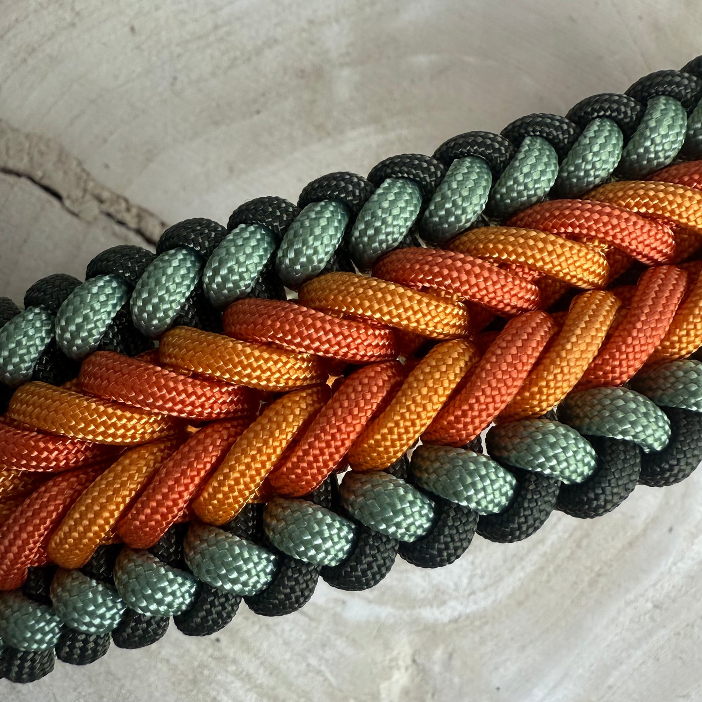 Paracordhalsband Pumpkin